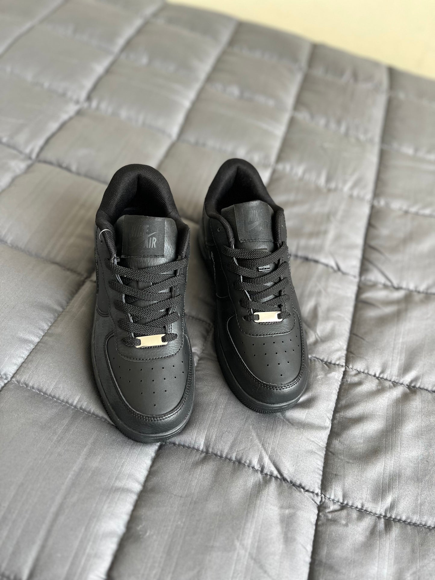 Air Force 1 Black Classic (3AA)